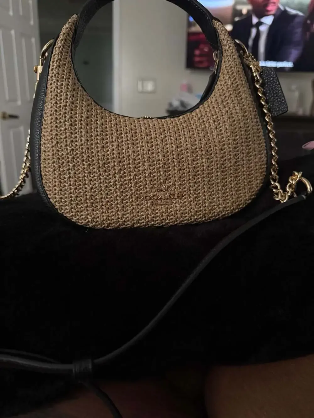 Coach Carmen Mini Crossbody Bag CAL02 Great Condition!!